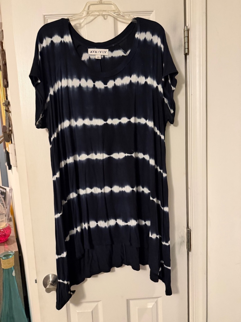 Ava & Viv Navy and White Tie-Dye Scoop Neck Tunic